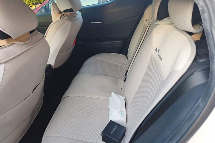 Used Toyota IZOA 2021 2.0L Enjoy Edition Left Rear Seat