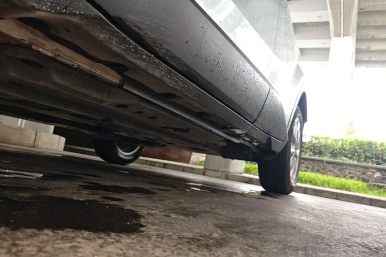 Used Toyota IZOA 2021 2.0L Enjoy Edition Left Side Sill