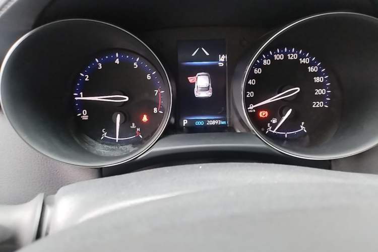 Used Toyota IZOA 2021 2.0L Enjoy Edition Odometer Close Up