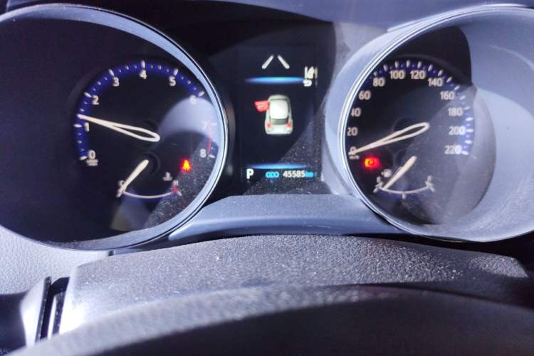 Used Toyota IZOA 2021 2.0L Yidong Edition Odometer Close Up