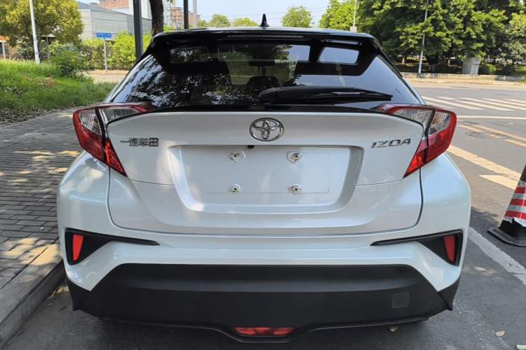 Used Toyota IZOA 2021 2.0L Yidong Edition Rear