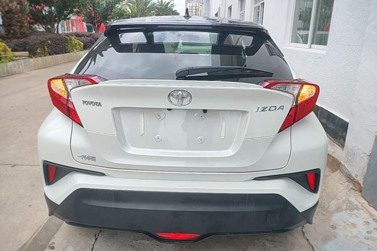 Used Toyota IZOA 2021 2.0L Yichi SPORT Rear