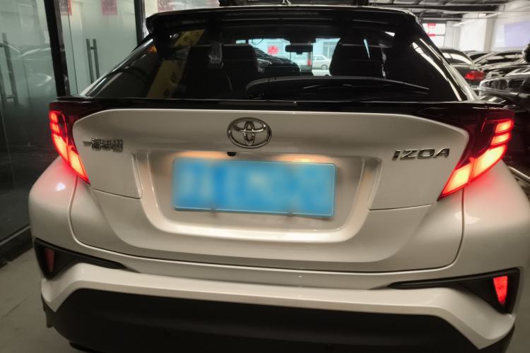 Used Toyota IZOA 2021 2.0L Yichi Version Rear