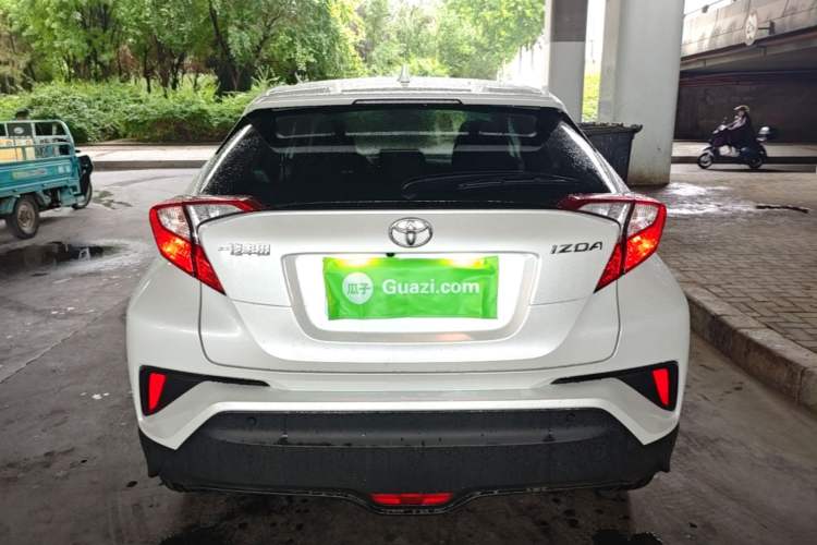 Used Toyota IZOA 2021 2.0L Enjoy Edition Rear