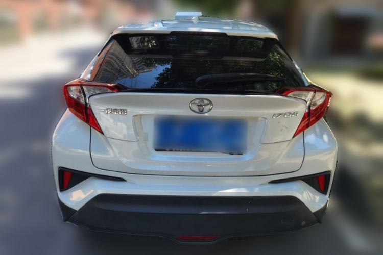 Used Toyota IZOA 2021 2.0L Yixing Version Rear