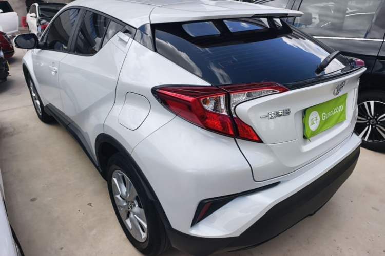 Used Toyota IZOA 2021 2.0L Enjoy Edition Rear Left 45 Deg