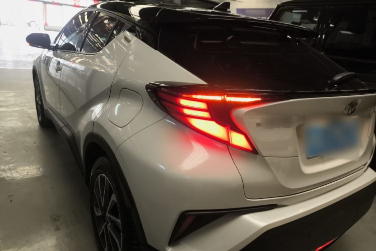 Used Toyota IZOA 2021 2.0L Yichi Version Rear Left 45 Deg