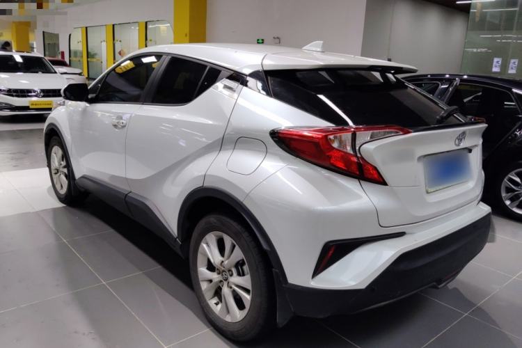 Used Toyota IZOA 2021 2.0L Enjoy Edition Rear Left 45 Deg