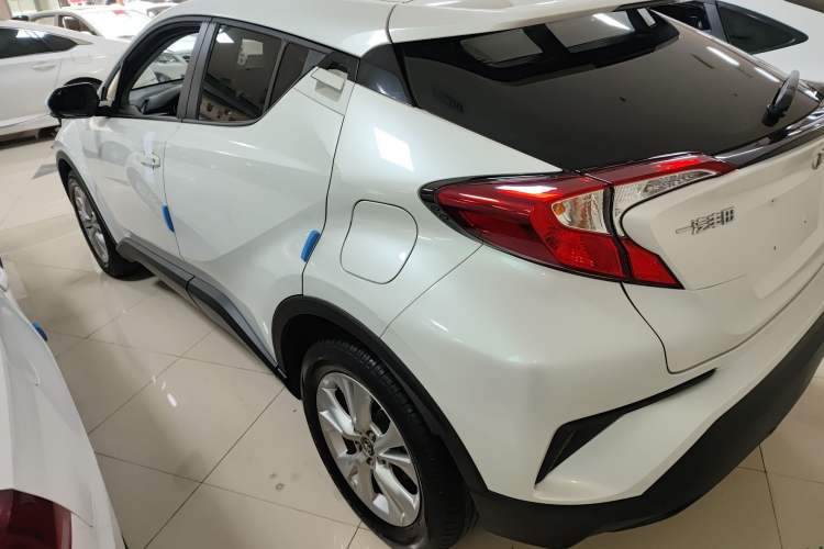 Used Toyota IZOA 2021 2.0L Enjoy Edition Rear Left 45 Deg