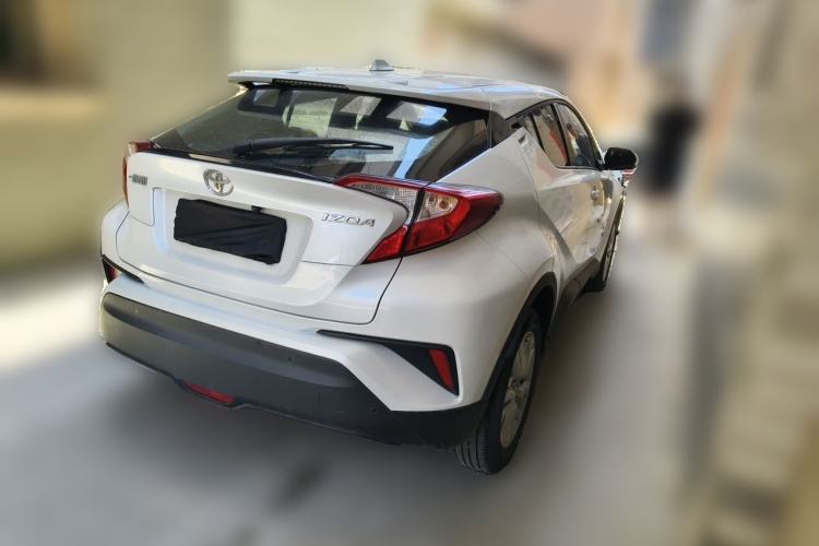 Used Toyota IZOA 2021 2.0L Yixing Version Rear Right 45 Deg