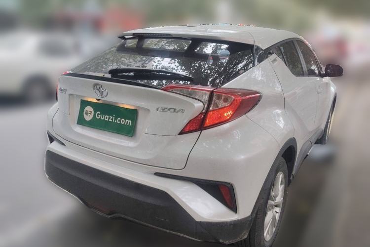 Used Toyota IZOA 2021 2.0L Enjoy Edition Rear Right 45 Deg