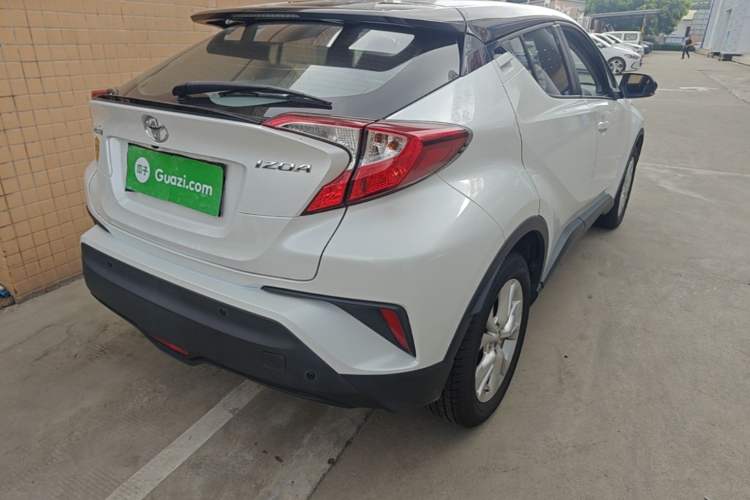 Used Toyota IZOA 2021 2.0L Yixing Version Rear Right 45 Deg