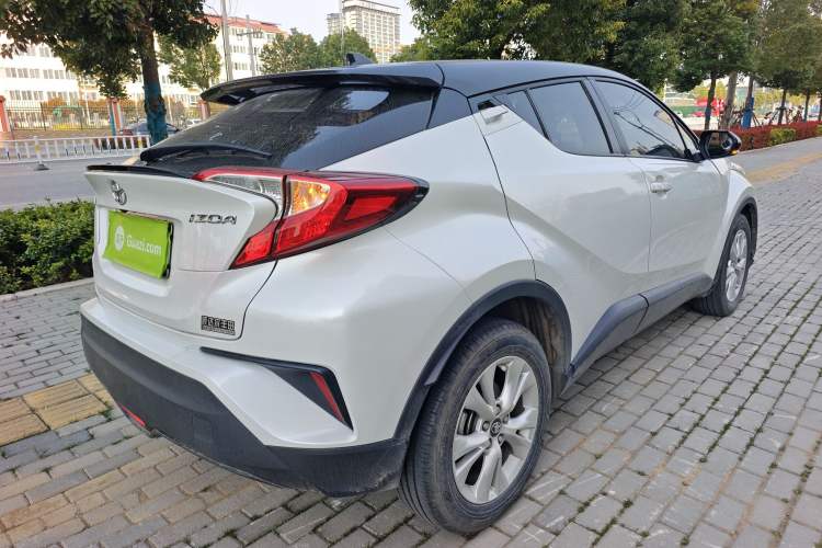 Used Toyota IZOA 2021 2.0L Enjoy Edition Rear Right 45 Deg