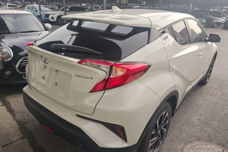 Used Toyota IZOA 2021 2.0L Yichi SPORT Rear Right 45 Deg