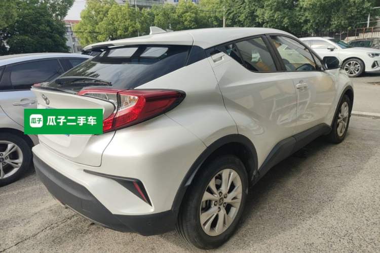 Used Toyota IZOA 2021 2.0L Enjoy Edition Rear Right 45 Deg