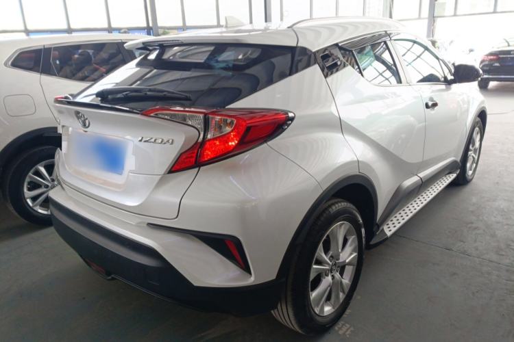 Used Toyota IZOA 2021 2.0L Enjoy Edition Rear Right 45 Deg