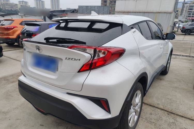 Used Toyota IZOA 2021 2.0L Yixing Version Rear Right 45 Deg