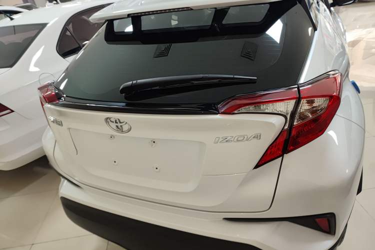 Used Toyota IZOA 2021 2.0L Enjoy Edition Rear