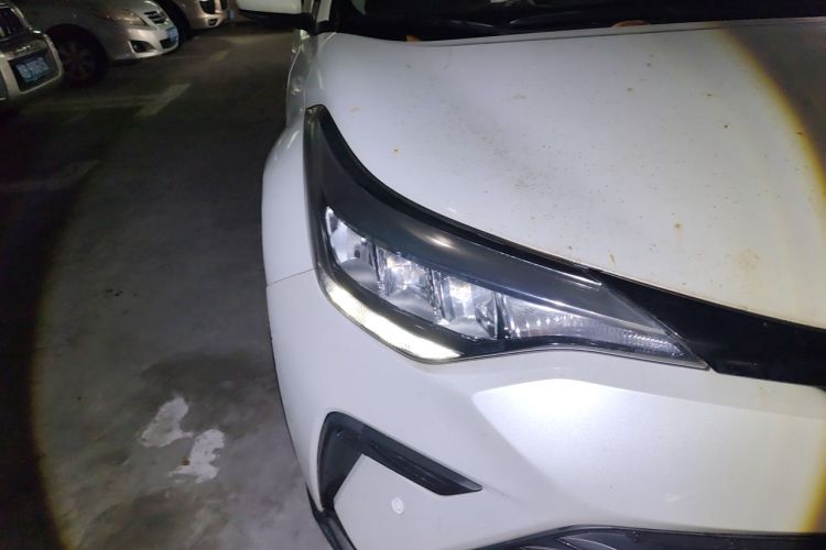 Used Toyota IZOA 2021 2.0L Enjoy Edition Right Front Headlight