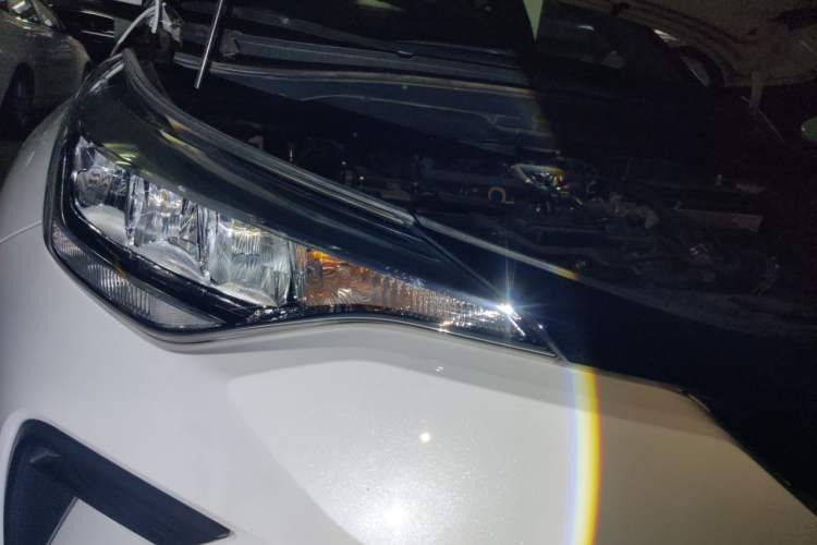 Used Toyota IZOA 2021 2.0L Enjoy Edition Right Front Headlight
