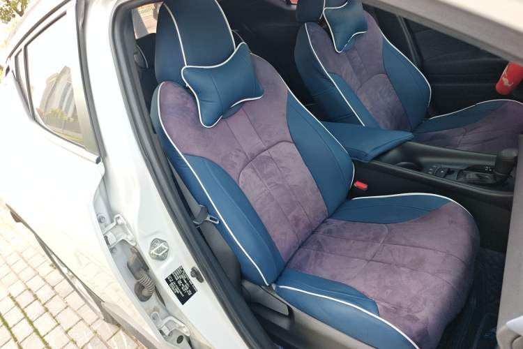 Used Toyota IZOA 2021 2.0L Enjoy Edition Right Front Seat