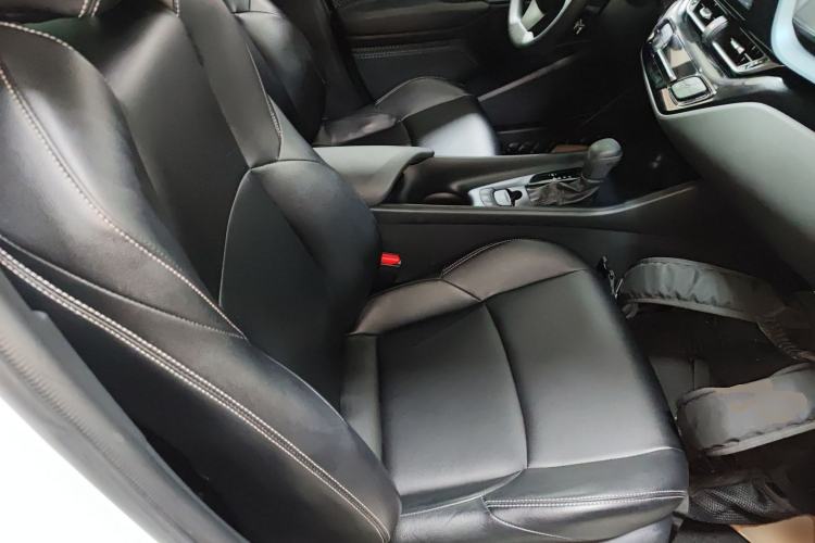 Used Toyota IZOA 2021 2.0L Enjoy Edition Right Front Seat