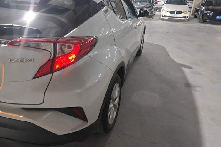 Used Toyota IZOA 2021 2.0L Enjoy Edition Right Rear Taillight