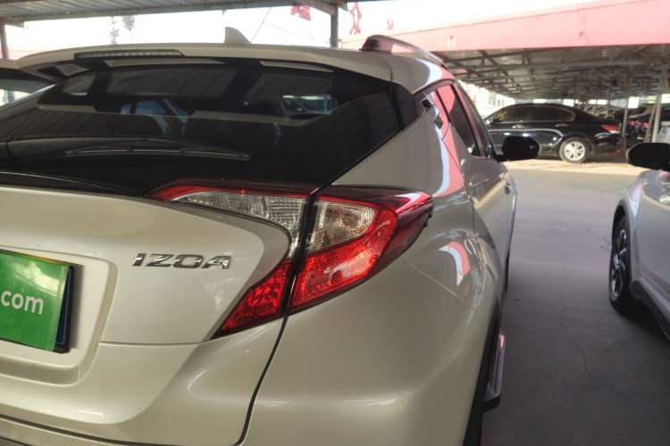 Used Toyota IZOA 2021 2.0L Enjoy Edition Right Rear Taillight