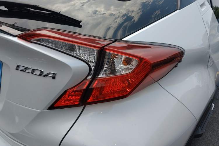 Used Toyota IZOA 2021 2.0L Yidong Edition Right Rear Taillight
