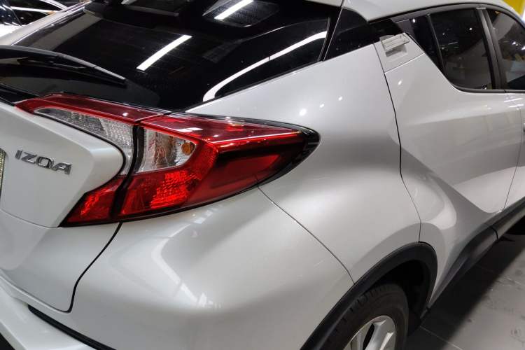 Used Toyota IZOA 2021 2.0L Enjoy Edition Right Rear Taillight