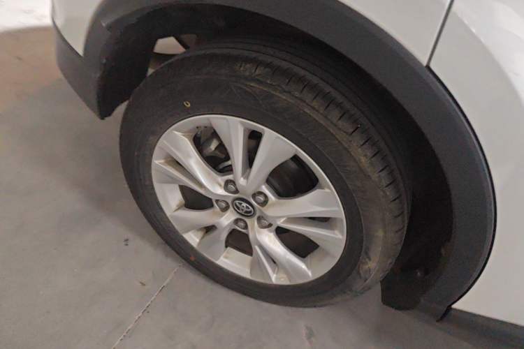 Used Toyota IZOA 2021 2.0L Enjoy Edition Right Rear Wheel Hub