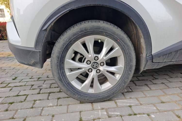 Used Toyota IZOA 2021 2.0L Enjoy Edition Right Rear Wheel Hub