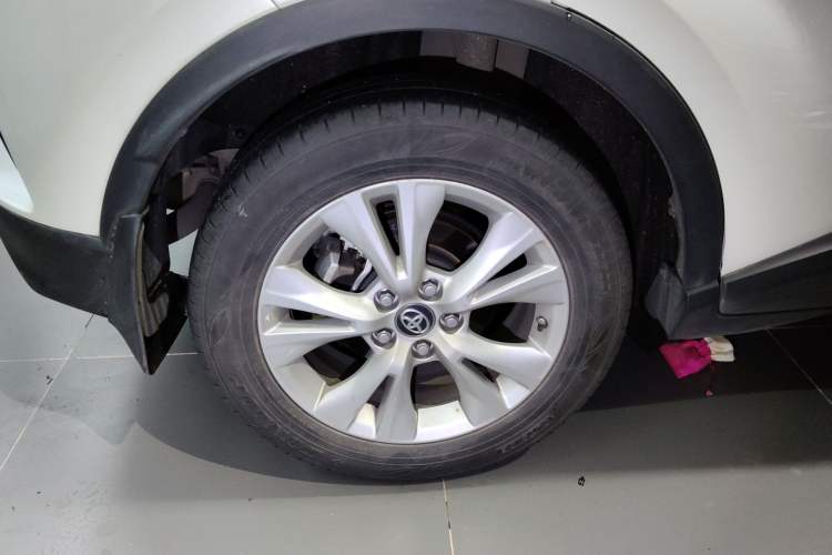 Used Toyota IZOA 2021 2.0L Enjoy Edition Right Rear Wheel Hub