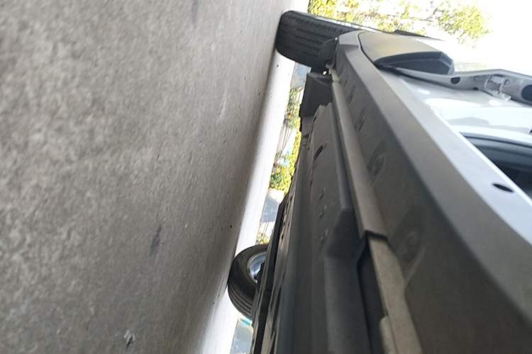 Used Toyota IZOA 2021 2.0L Yidong Edition Right Side Sill