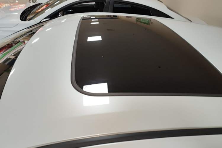 Used Toyota IZOA 2021 2.0L Enjoy Edition Roof