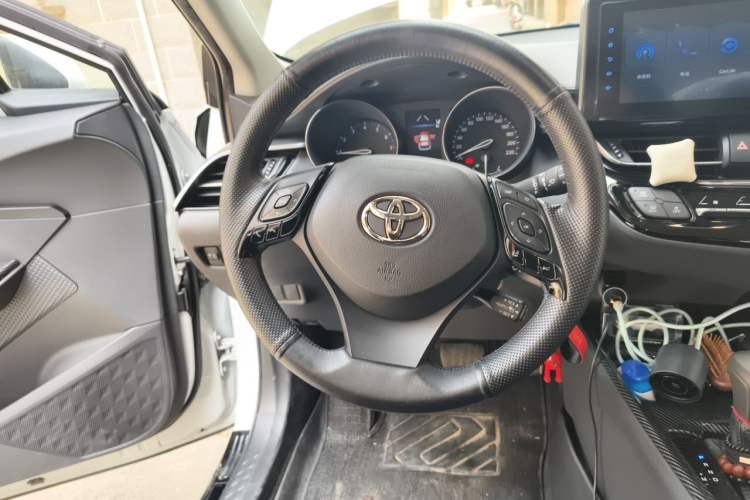 Used Toyota IZOA 2021 2.0L Yixing Version Steering Wheel