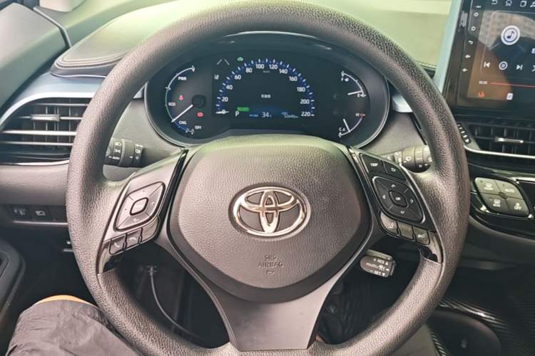 Used Toyota IZOA 2021 Dual-Motor 2.0L Yi Xing Edition Steering Wheel
