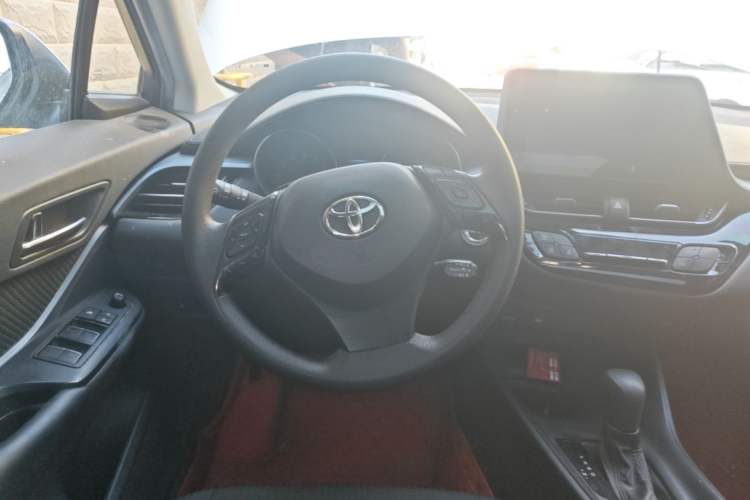 Used Toyota IZOA 2021 2.0L Enjoy Edition Steering Wheel