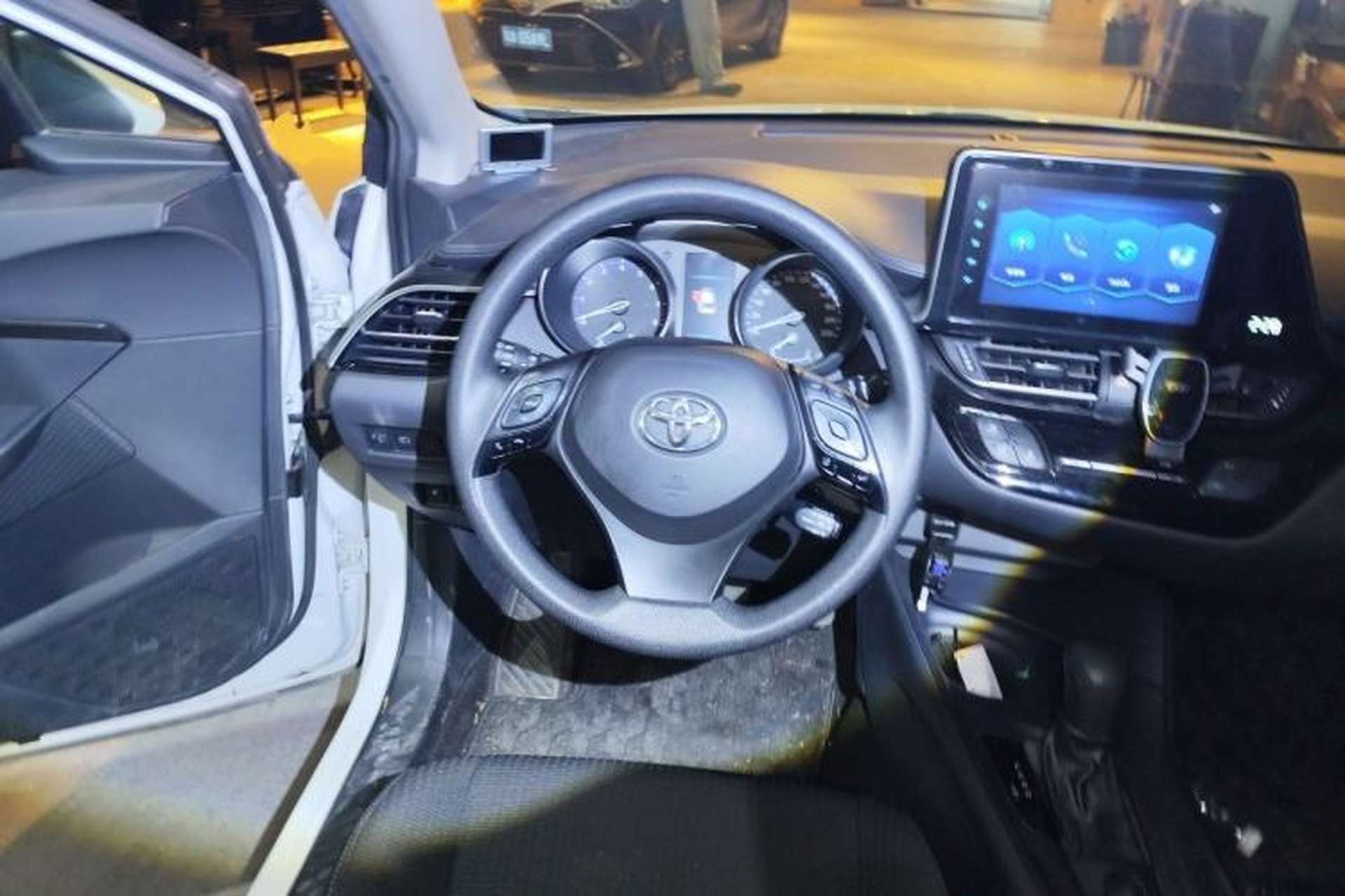 Used Toyota IZOA 2021 2.0L Yidong Edition Steering Wheel