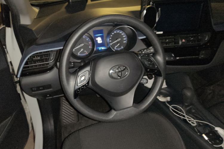 Used Toyota IZOA 2021 2.0L Yixing Version Steering Wheel