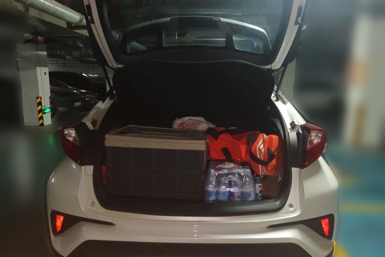 Used Toyota IZOA 2021 2.0L Enjoy Edition Trunk