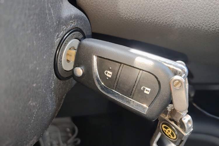 Used Toyota IZOA 2021 2.0L Yidong Edition Vehicle Key