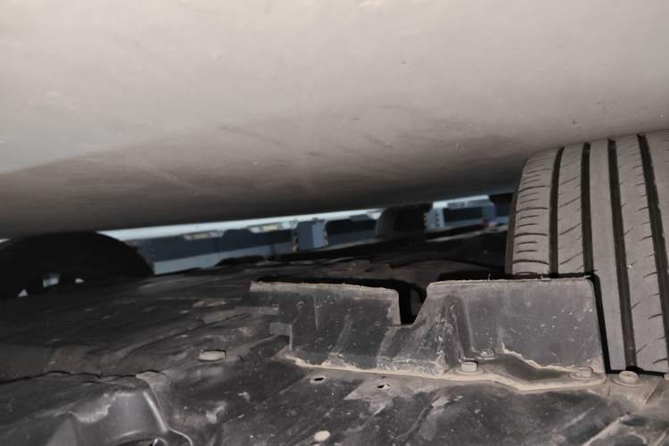 Used Toyota IZOA 2022 2.0L SPORT Edition Chassis Front