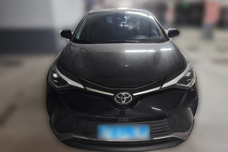 Used Toyota IZOA 2022 2.0L SPORT Edition Front