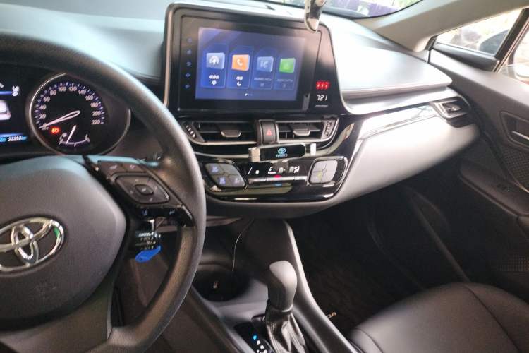 Used Toyota IZOA 2022 2.0L Yixing Version Audio And AC Panel