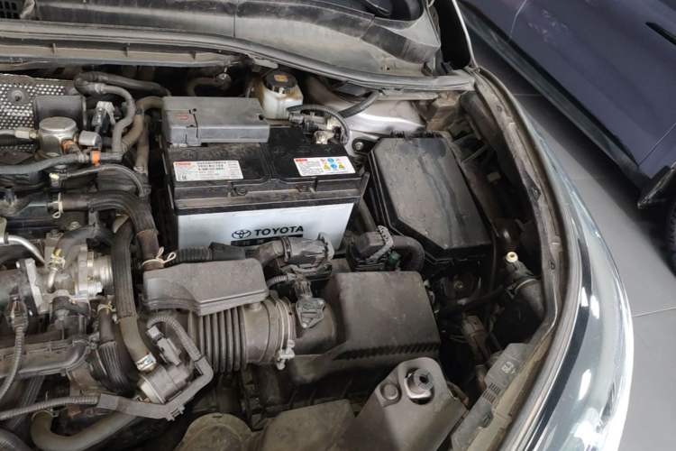 Used Toyota IZOA 2022 2.0L Yixing Version Engine Bay Left