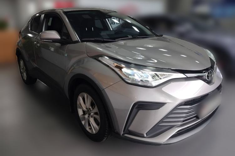 Used Toyota IZOA 2022 2.0L Yixing Version Front Right 45 Deg
