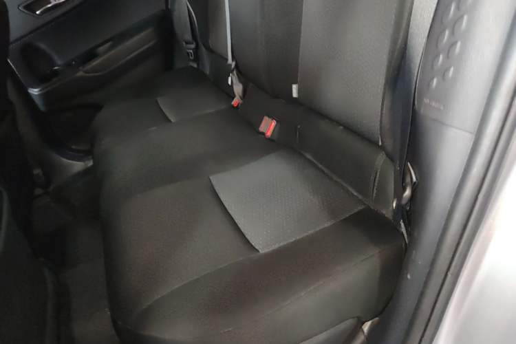 Used Toyota IZOA 2022 2.0L Yixing Version Left Rear Seat