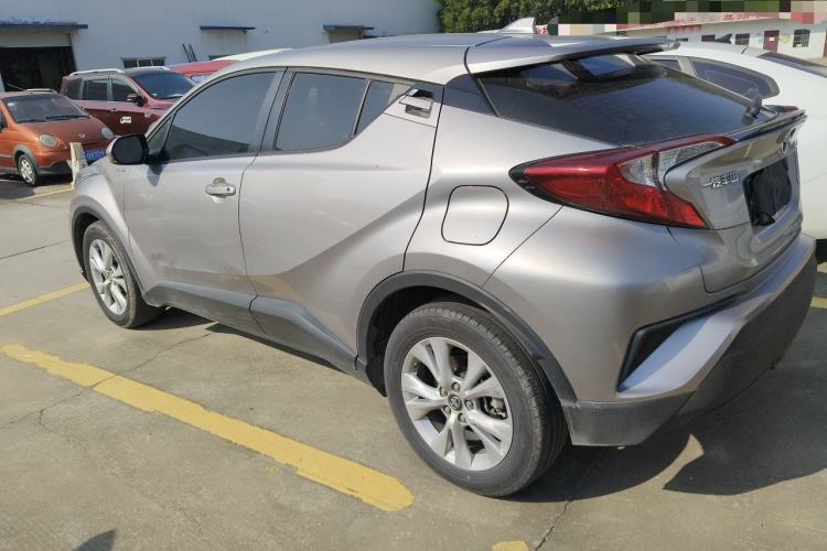 Used Toyota IZOA 2022 Dual-Motor 2.0L Yi Xing Edition Left Side