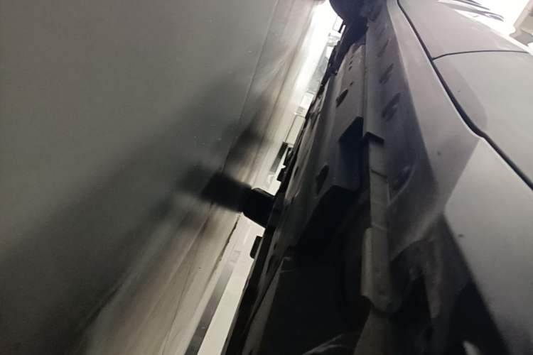 Used Toyota IZOA 2022 2.0L Yixing Version Left Side Sill
